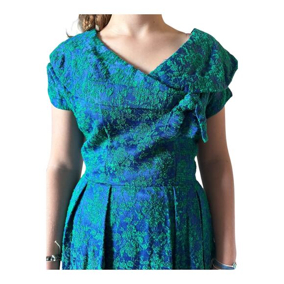 Vintage 1950's R&K Originals brocade blue and green wide neckline dress size XS - Picture 3 of 15